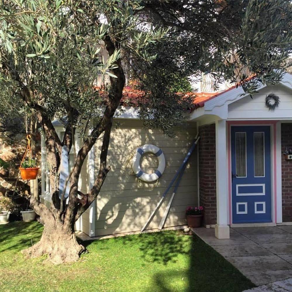 Lola 38 Hotel Foça Eksteriør billede